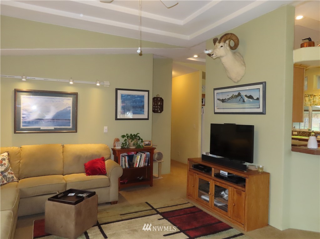 255 Lambert Creek Road Republic, WA 99166 - Photo 4 of 40 Gallery Image 4