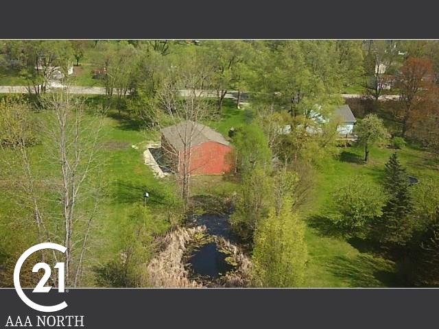 523 Berville Road Allenton, MI 48002 - Photo 30 of 35 31359381-29.JPG
