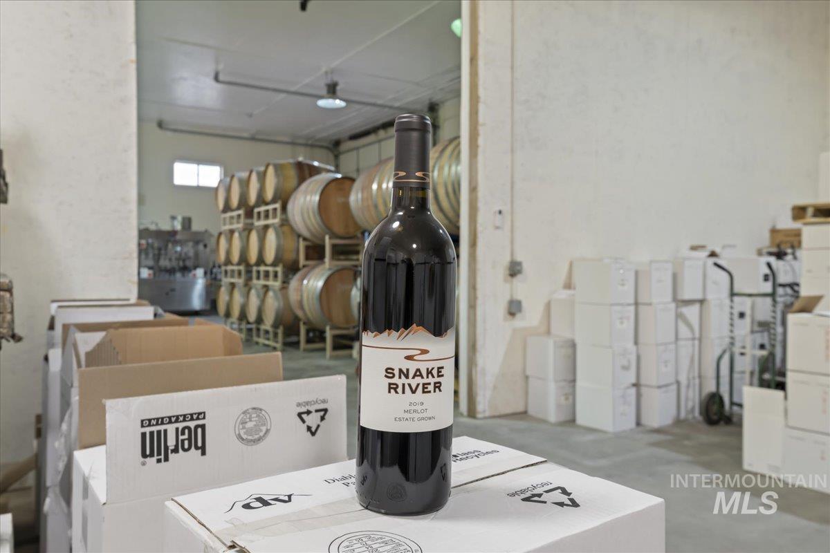 24013 Arena Valley Road Parma, ID 83660 - Photo 14 of 21