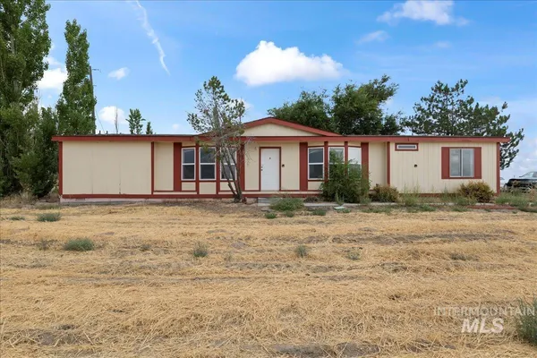 $1,900,000 | 24013 Arena Valley Road, Parma, ID 83660