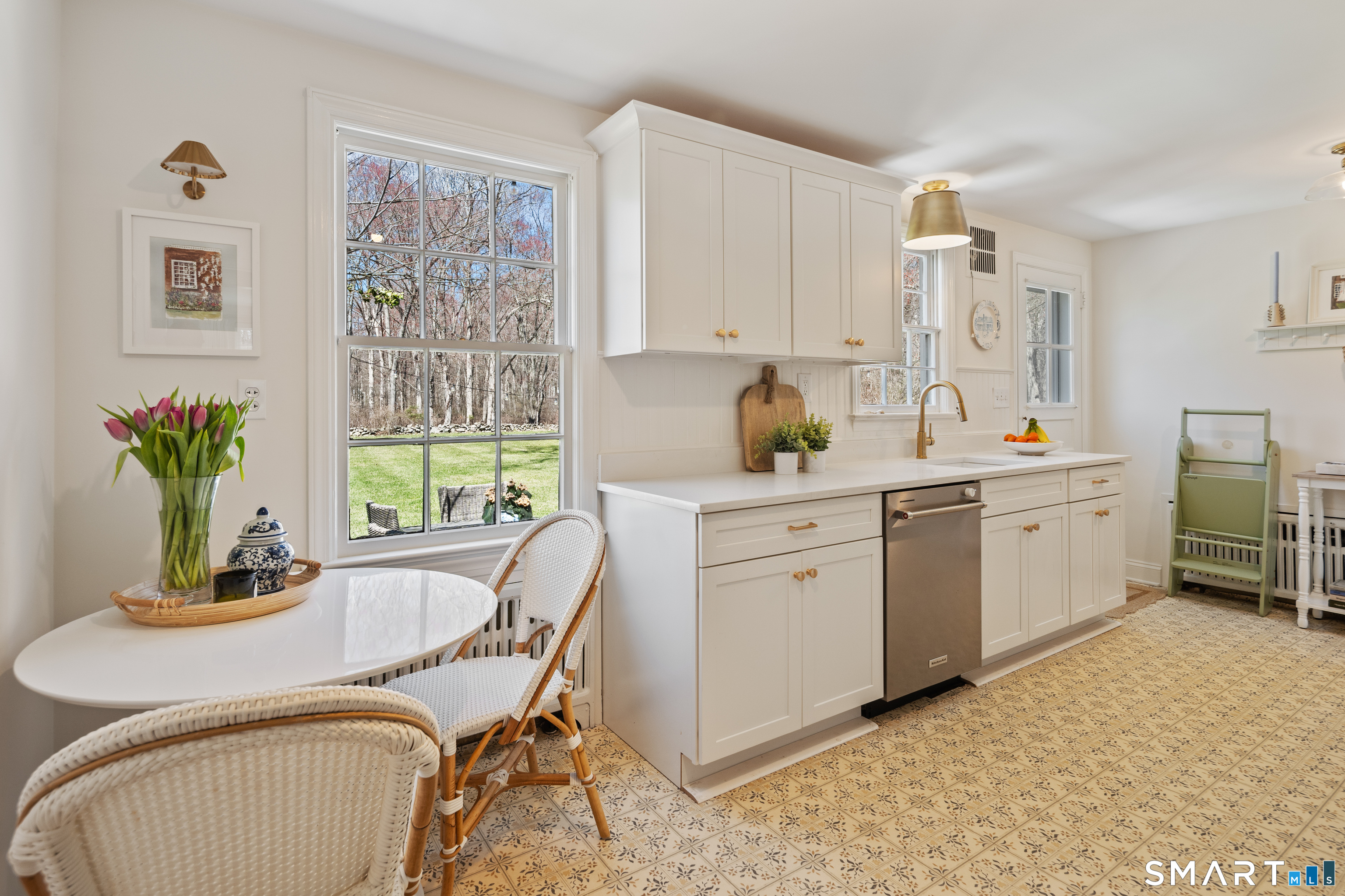 20 Olmstead Lane Ridgefield, CT 06877 - Photo 7 of 18