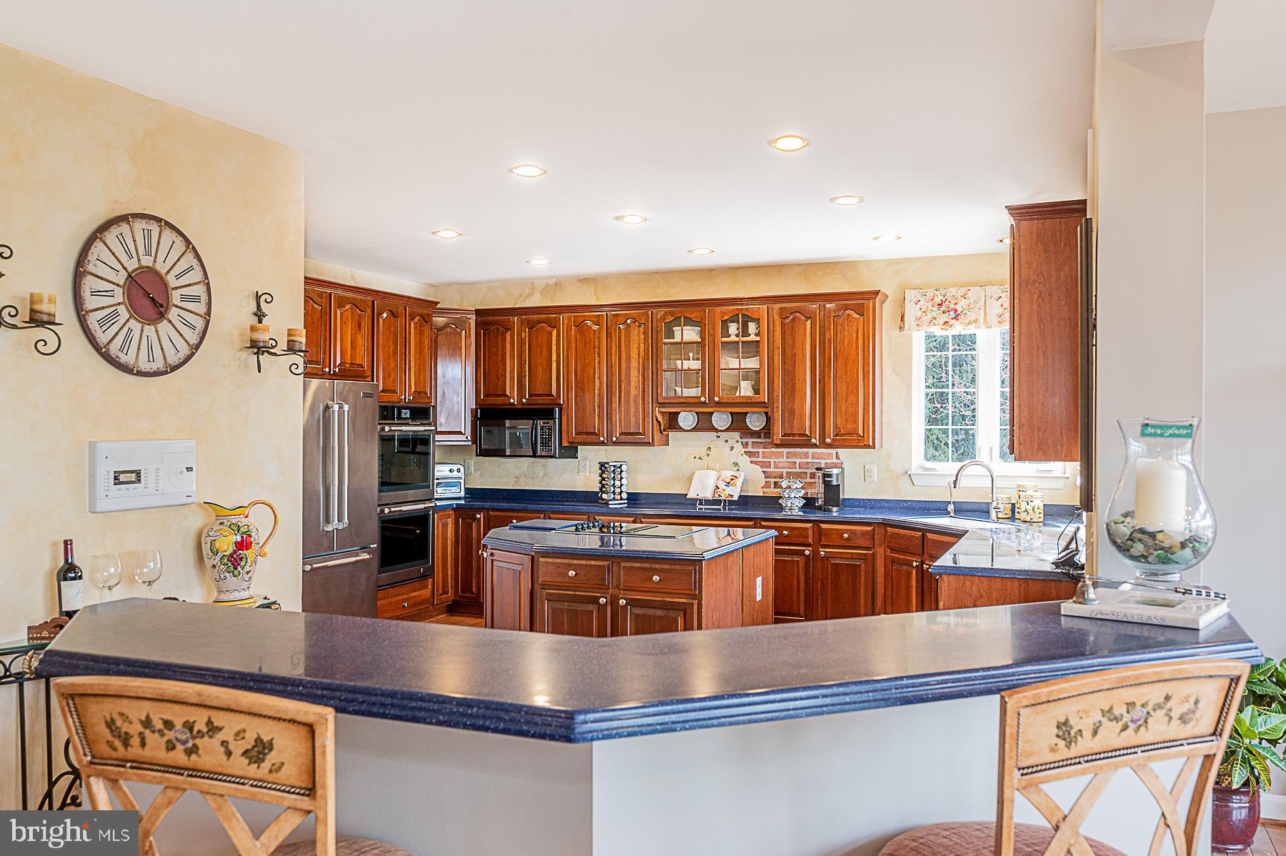 12004 Open Run Road Ellicott City, MD 21042 - Photo 24 of 68 Kitchen Breakfast Bar