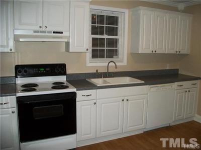 1102 Grace Street Raleigh, NC 27604 - Photo 7 of 19