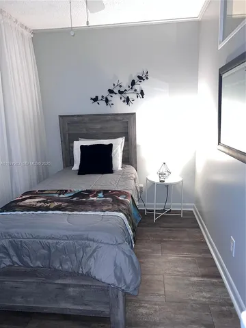 $1,850 | 4740 Northwest 21st Street, Unit 4P, Lauderhill, FL 33313