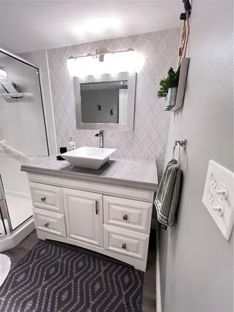 $1,850 | 4740 Northwest 21st Street, Unit 4P, Lauderhill, FL 33313