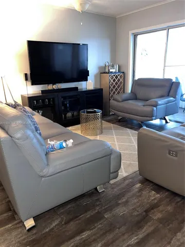 $1,850 | 4740 Northwest 21st Street, Unit 4P, Lauderhill, FL 33313