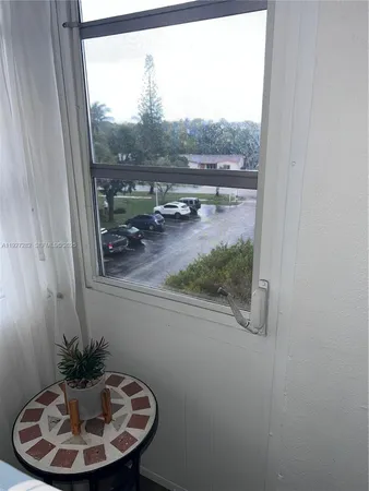 $1,850 | 4740 Northwest 21st Street, Unit 4P, Lauderhill, FL 33313