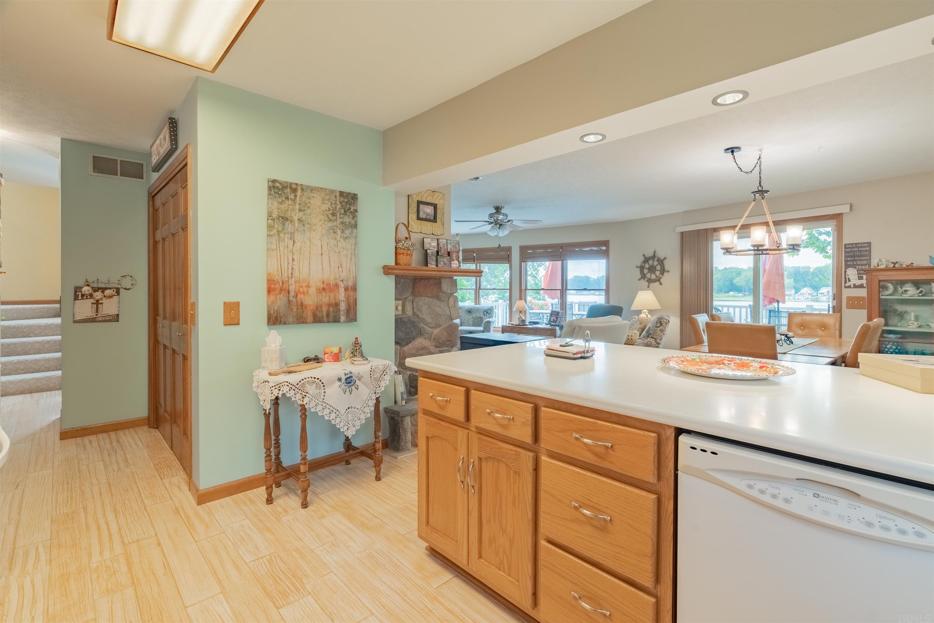 4359 North Sullivan Road Leesburg, IN 46538 - Photo 16 of 35 Gallery Image 16