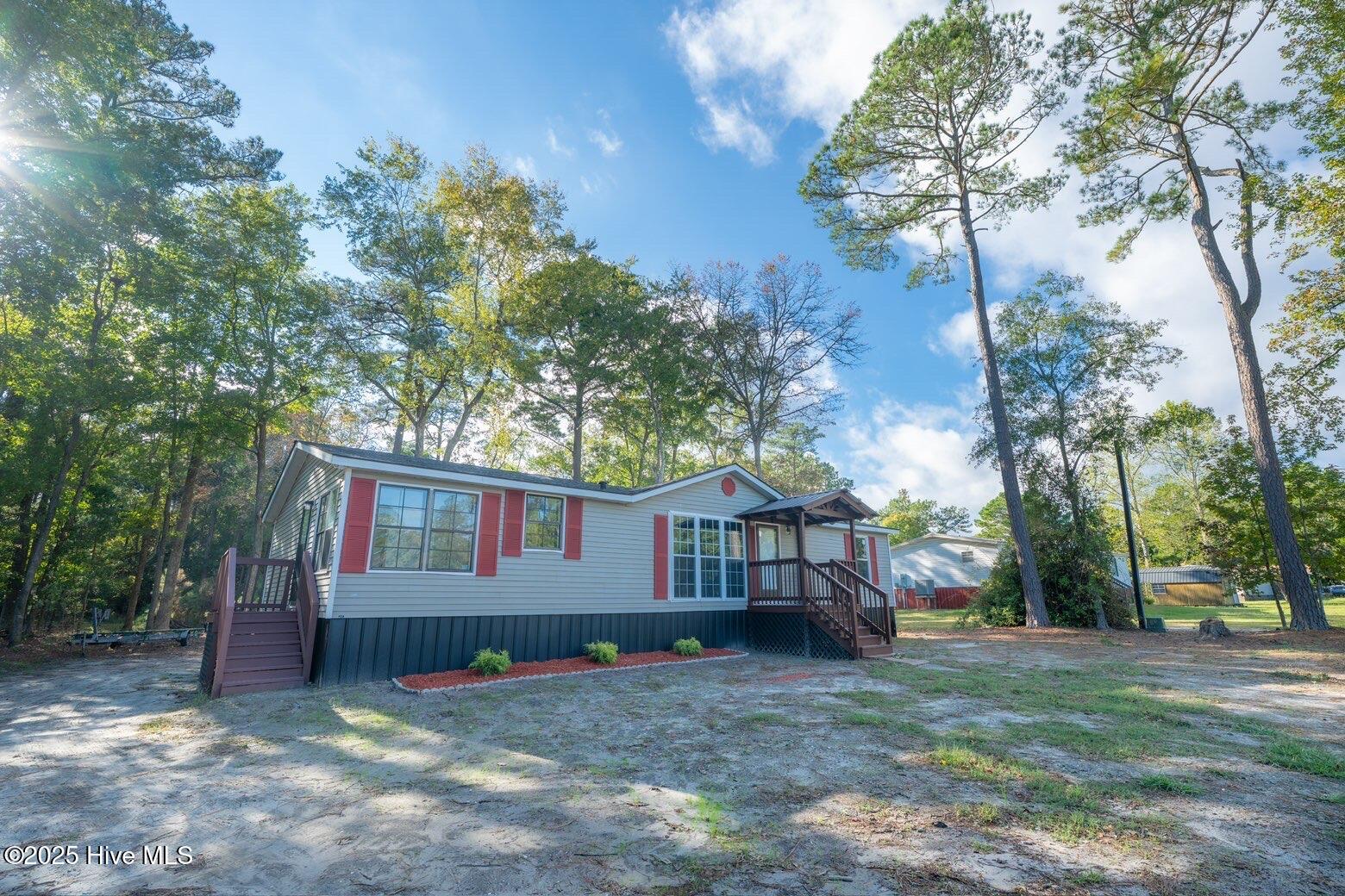 270 Duck Creek Road Washington, NC 27889 - Photo 22 of 24 021 Porch View