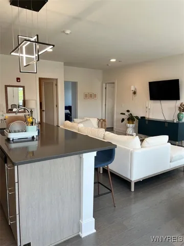 $2,650 | 1020 Elmwood Avenue, Unit 402, Buffalo, NY 14222