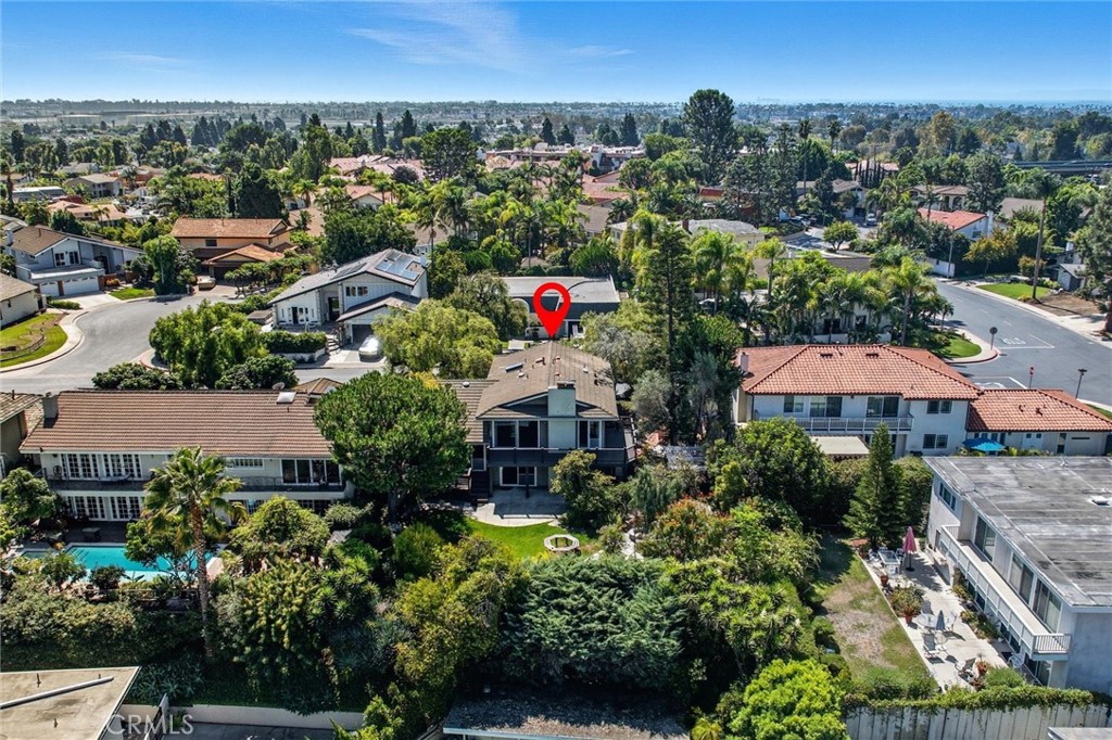 6301 East Bixby Hill Road Long Beach, CA 90815 - Photo 39 of 48 an aerial view of multiple house