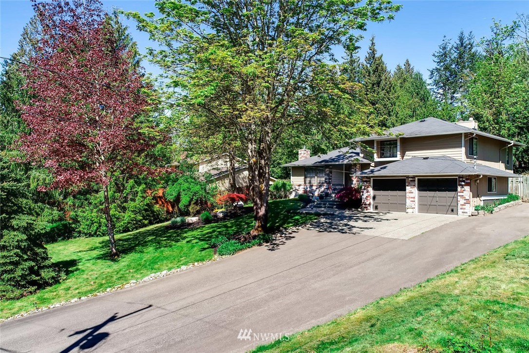 18122 East Spring Lake Drive Southeast Renton, WA 98058 - Photo 2 of 25