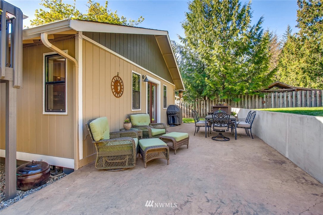 18122 East Spring Lake Drive Southeast Renton, WA 98058 - Photo 21 of 25