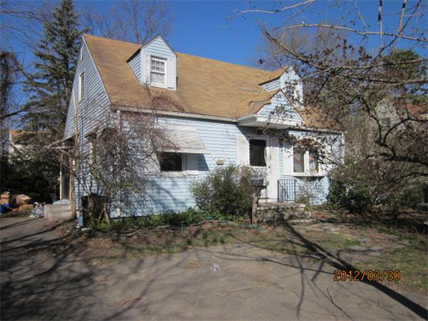 290 Pheland Street Springfield, MA 01109 - Photo 1 of 1 Gallery Image 1