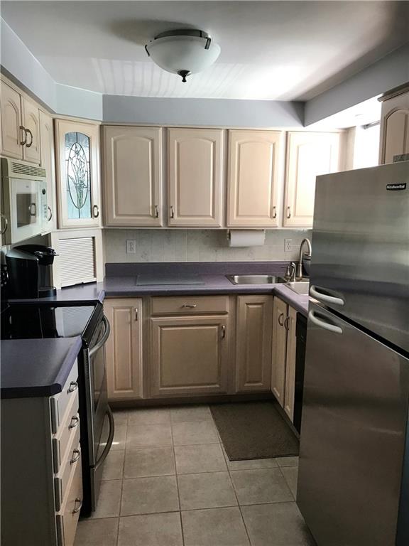 3008 Willett Road Pittsburgh, PA 15227 - Photo 5 of 19 Gallery Image 5