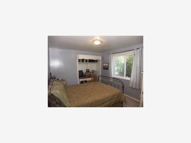 852 Fairfield Road Burlingame, CA 94010 - Photo 6 of 9 Gallery Image 6