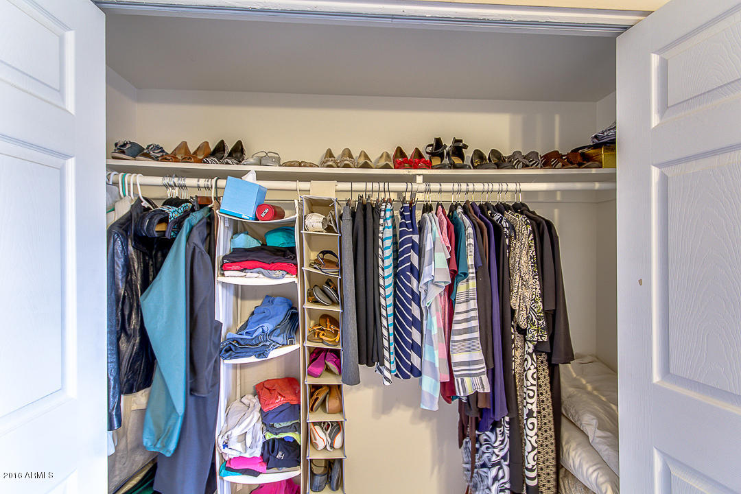 3516 West Griswold Road Phoenix, AZ 85051 - Photo 23 of 33 24 Master Closet