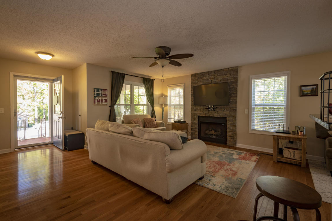 440 Spring Lake Drive Pinehurst, NC 28374 - Photo 6 of 32 20191004164213062580000000-o