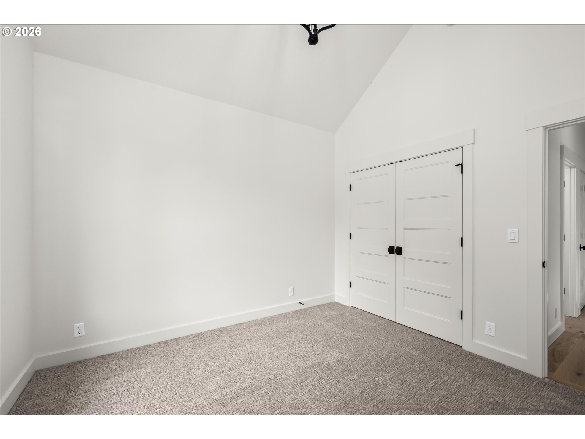 1475 Green Acres Road Eugene, OR 97408 - Photo 15 of 25