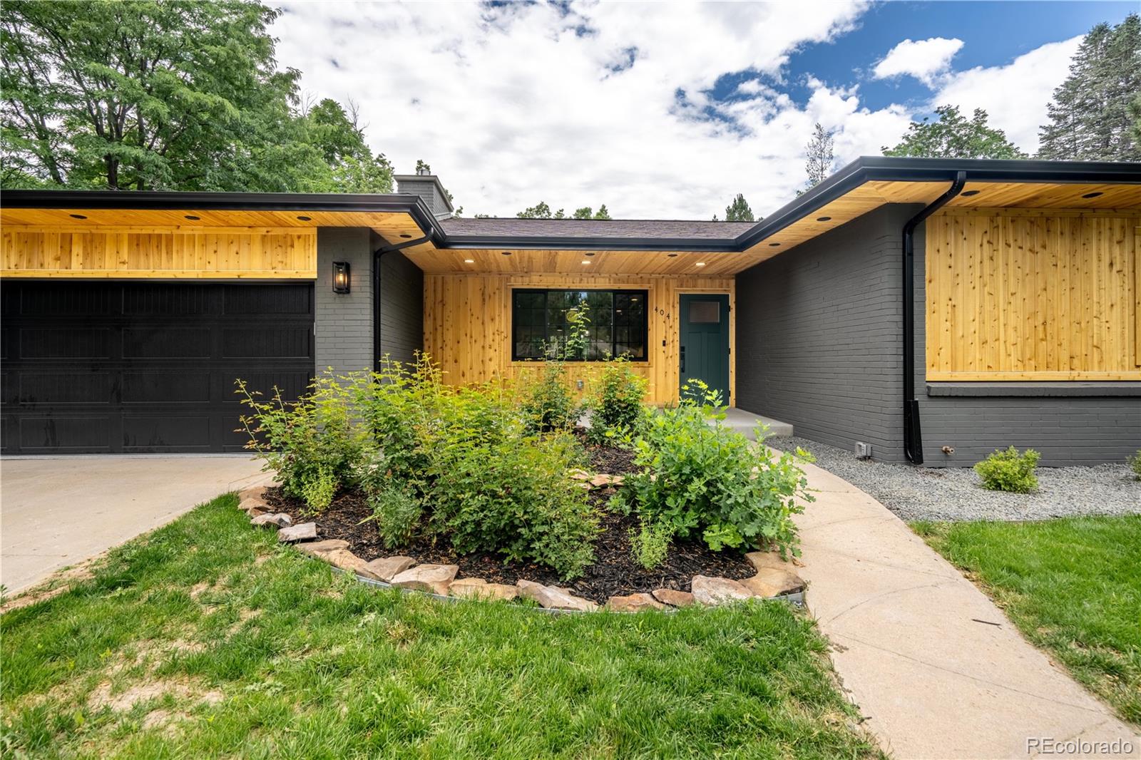 404 South Oneida Way Denver, CO 80224 - Photo 14 of 42