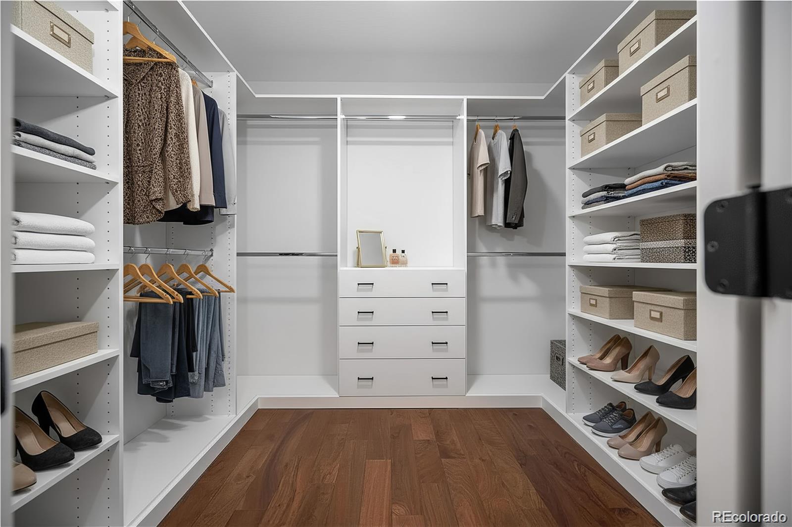 404 South Oneida Way Denver, CO 80224 - Photo 24 of 42