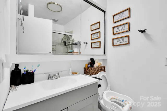 $340,000 | 17154 Frog Pond Road, Oakboro, NC 28129