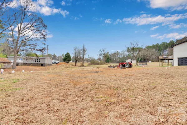 $330,000 | 17154 Frog Pond Road, Oakboro, NC 28129