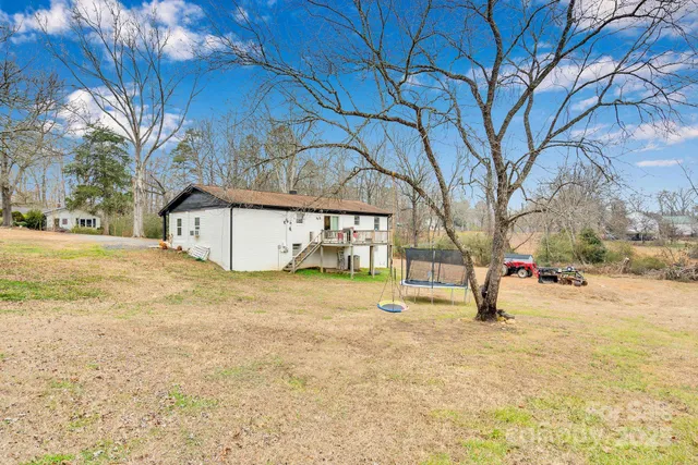 $340,000 | 17154 Frog Pond Road, Oakboro, NC 28129