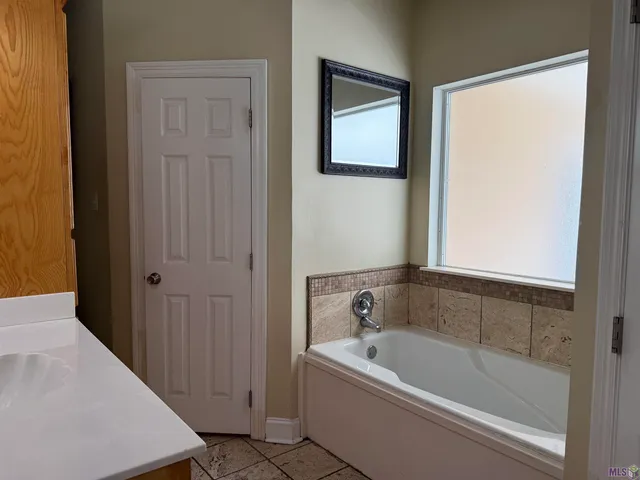 $210,000 | 1258 Foxlane Drive, Baton Rouge, LA 70819