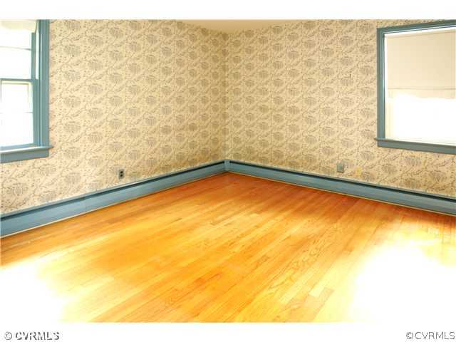 1909 Vandover Road Henrico, VA 23229 - Photo 9 of 12 Interior Space/Layout - One of three bedrooms - H