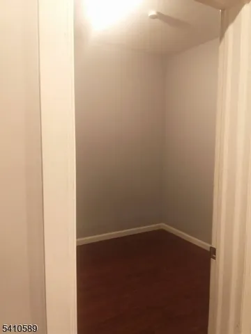 $2,000 | 712 South Park Street, Elizabeth, NJ 07201