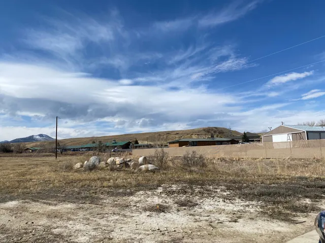 $650,000 | 52 South Lucas Street, Buffalo, WY 82834