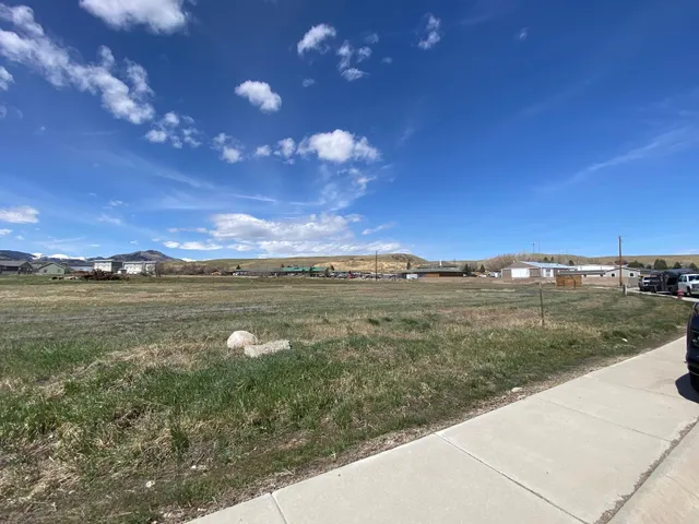 $650,000 | 52 South Lucas Street, Buffalo, WY 82834