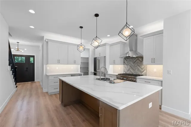 $849,900 | 408 Spears Street, St. Louis, MO 63127