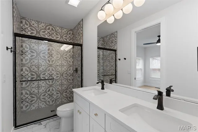 $849,900 | 408 Spears Street, St. Louis, MO 63127