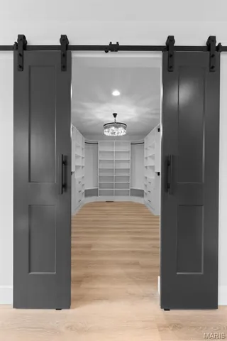 $849,900 | 408 Spears Street, St. Louis, MO 63127