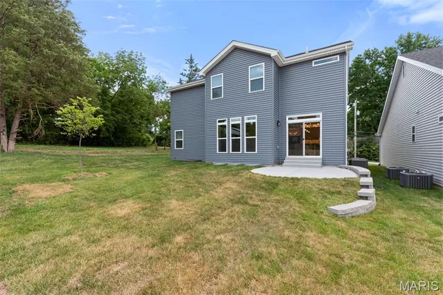 $849,900 | 408 Spears Street, St. Louis, MO 63127