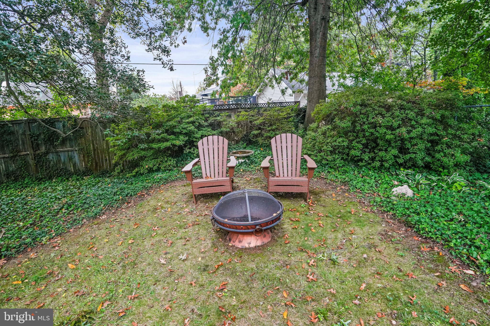 3740 Oliver Street Northwest Washington, DC 20015 - Photo 38 of 40 Rear yard view 2