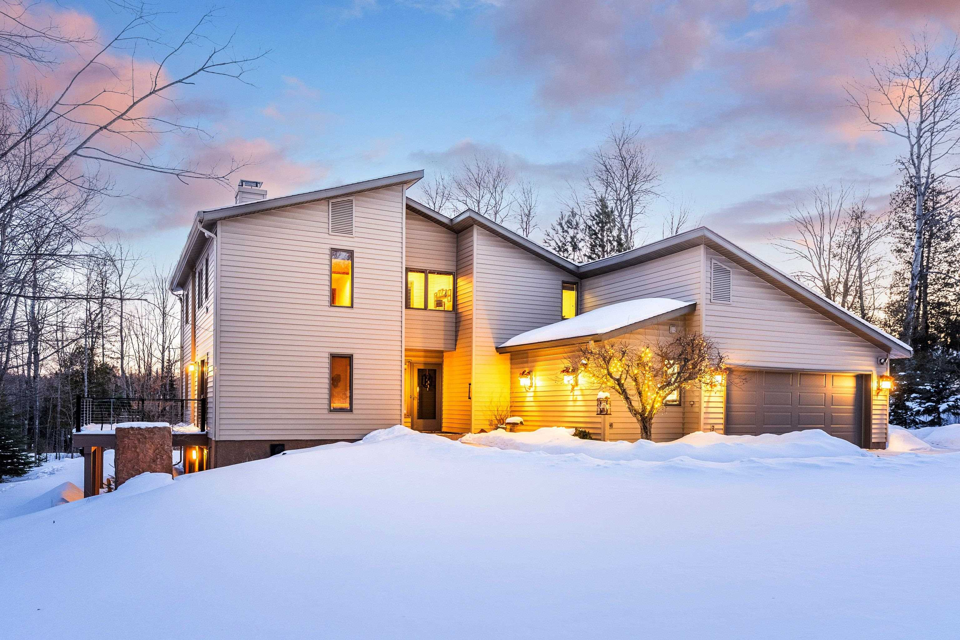 1722 N Road Duluth, MN 55811 - Photo 3 of 54 Gallery Image 3