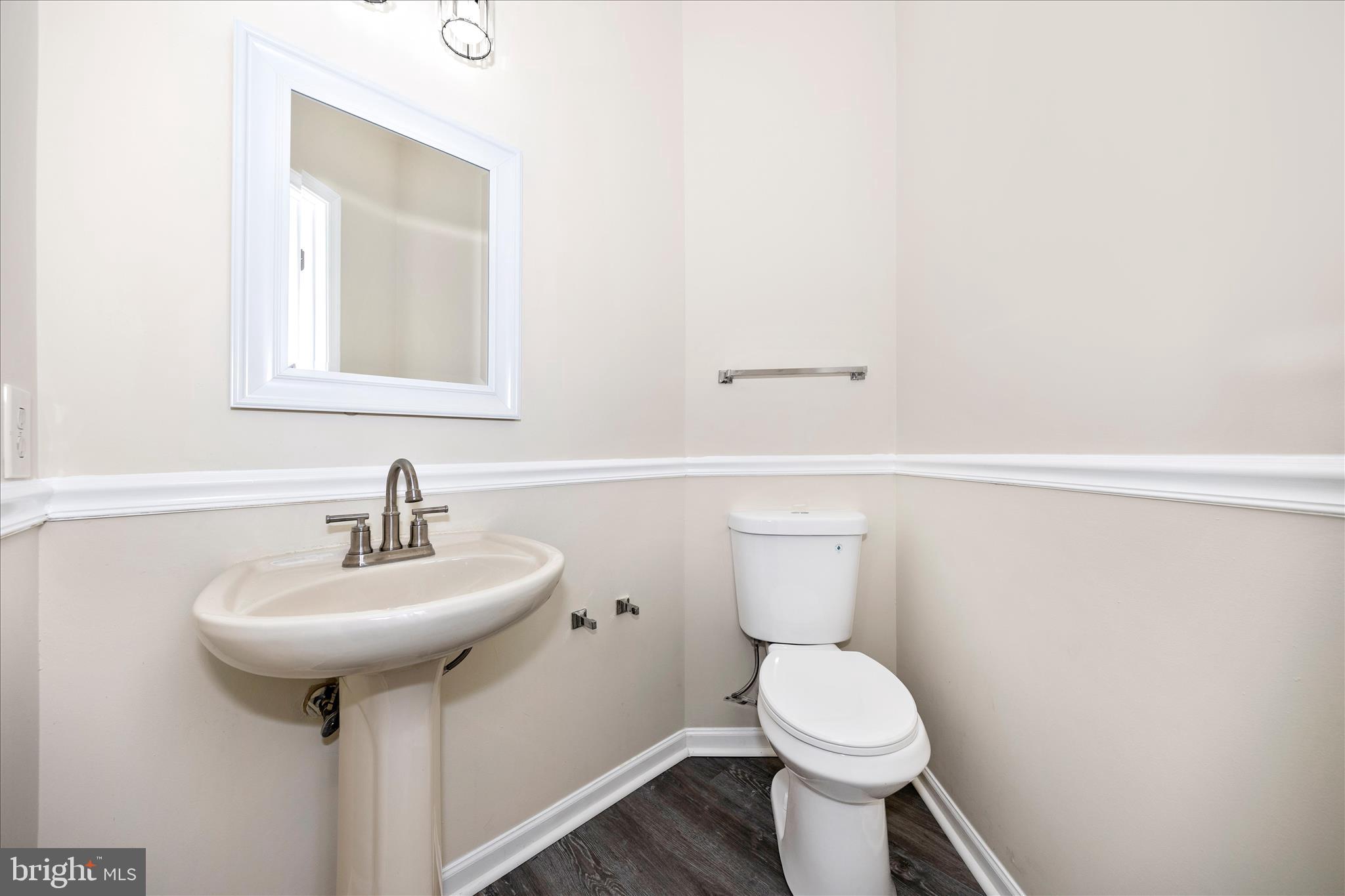 105 Sentry Ridge Smithsburg, MD 21783 - Photo 15 of 62 Powder Room