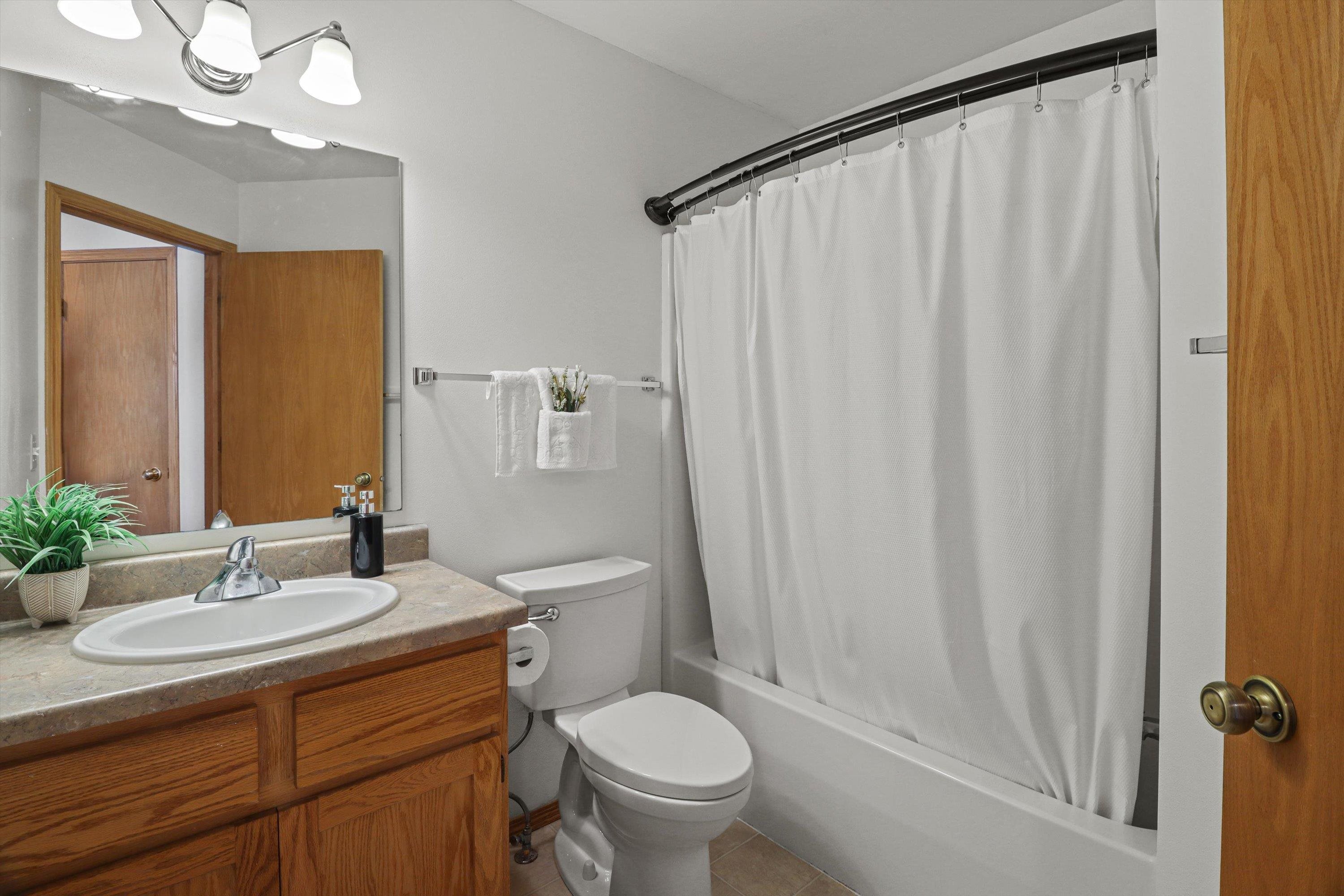 6915 Dominion Drive Madison, WI 53718 - Photo 19 of 36