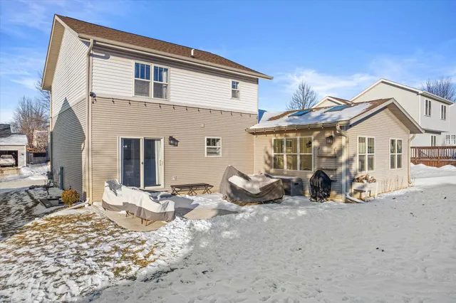 $450,000 | 6915 Dominion Drive, Madison, WI 53718