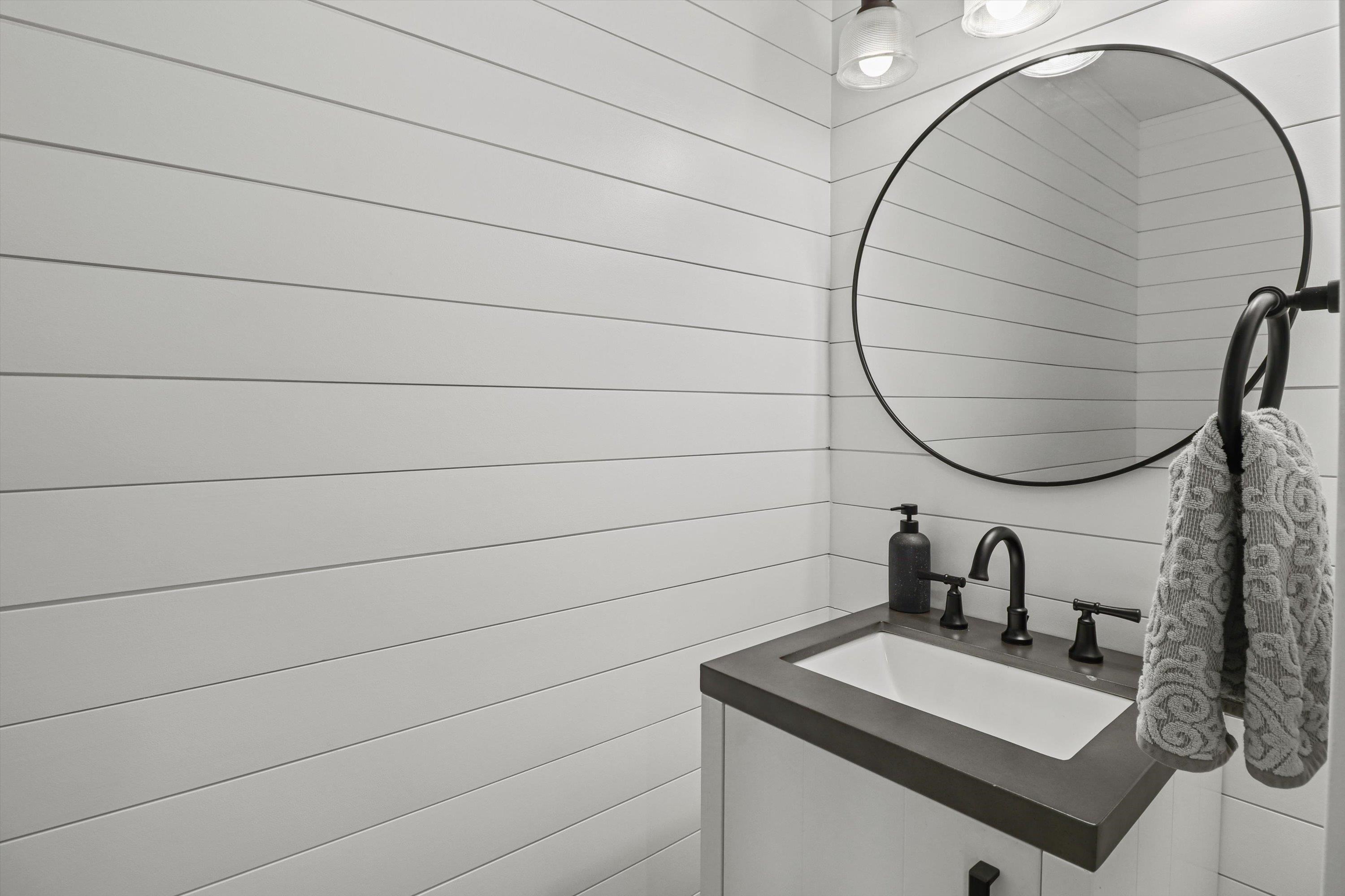 6915 Dominion Drive Madison, WI 53718 - Photo 6 of 36