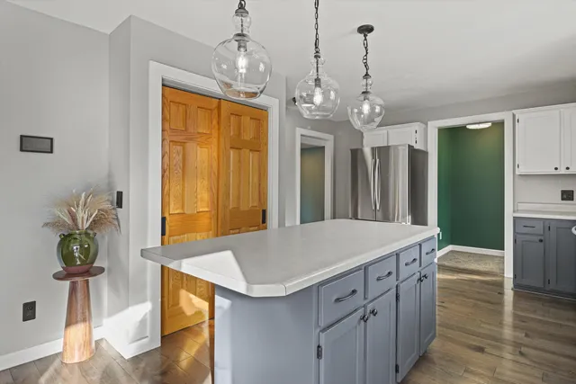 $450,000 | 6915 Dominion Drive, Madison, WI 53718