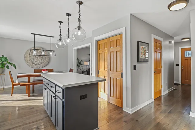 $450,000 | 6915 Dominion Drive, Madison, WI 53718