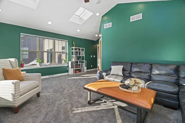 $450,000 | 6915 Dominion Drive, Madison, WI 53718