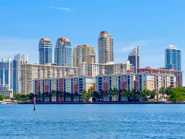 $3,995 | 17100 North Bay Road, Unit 1604, Sunny Isles Beach, FL 33160