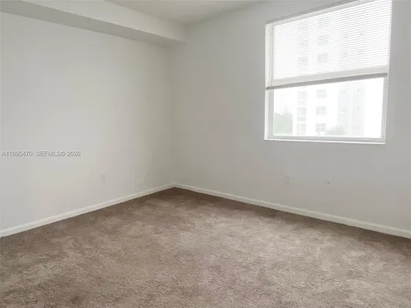 $3,995 | 17100 North Bay Road, Unit 1604, Sunny Isles Beach, FL 33160