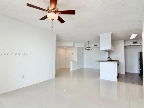 $3,995 | 17100 North Bay Road, Unit 1604, Sunny Isles Beach, FL 33160