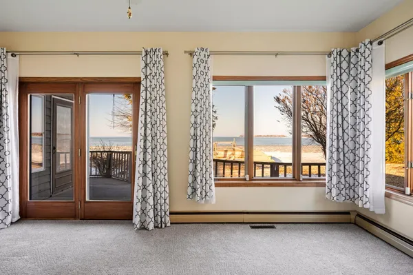 $1,400,000 | 8324 Woodlane Road, Sturgeon Bay, WI 54235